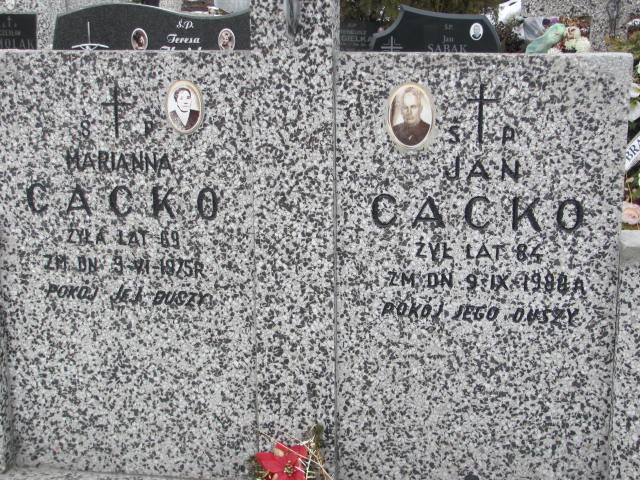 Grób Marianna Cacko