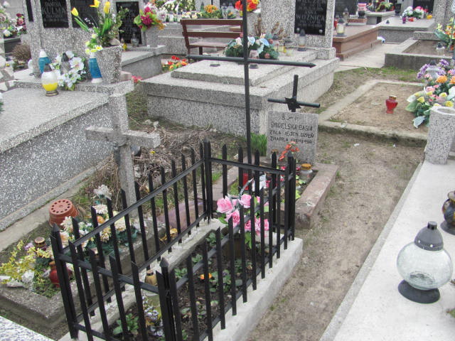  NN Mińsk Mazowiecki - Grobonet - Wyszukiwarka osób pochowanych