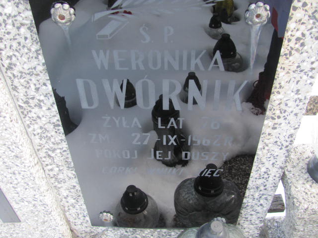 Weronika Dwórnik Mińsk Mazowiecki - Grobonet - Wyszukiwarka osób pochowanych