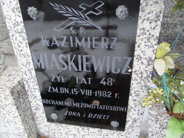 Bogusława Miąskiewicz 1935 Mińsk Mazowiecki - Grobonet - Wyszukiwarka osób pochowanych